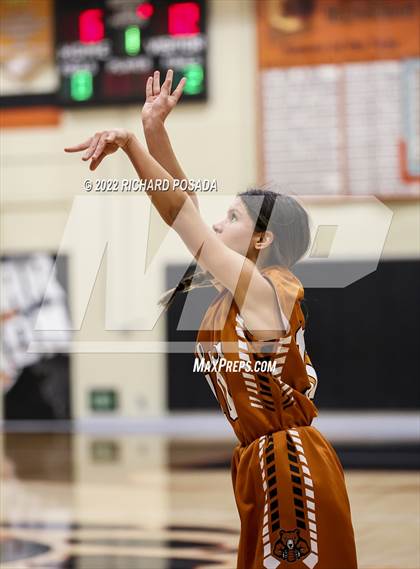 Thumbnail 3 in Tulare Union @ Selma photogallery.