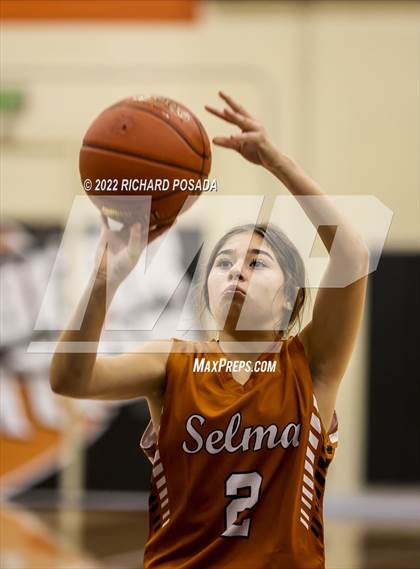 Thumbnail 2 in Tulare Union @ Selma photogallery.