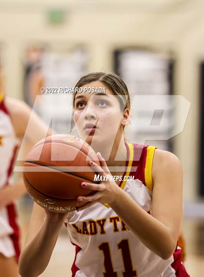 Thumbnail 2 in Tulare Union @ Selma photogallery.