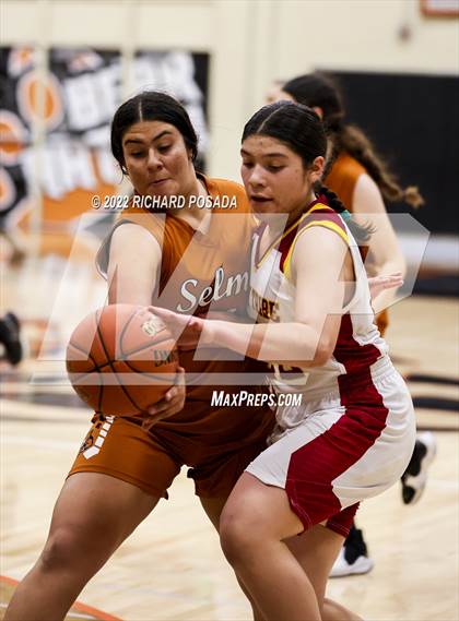 Thumbnail 2 in Tulare Union @ Selma photogallery.