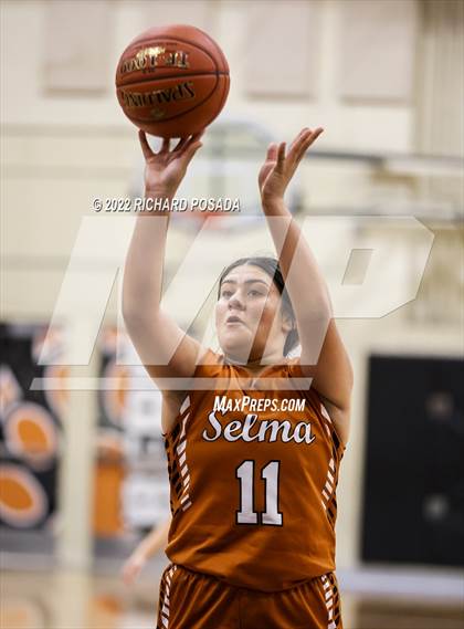 Thumbnail 3 in Tulare Union @ Selma photogallery.