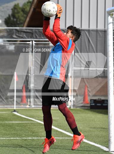 null - Photo 01
