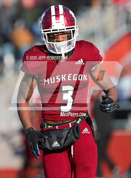 Thumbnail 2 in Marquette @ Muskegon photogallery.