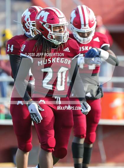 Thumbnail 2 in Marquette @ Muskegon photogallery.