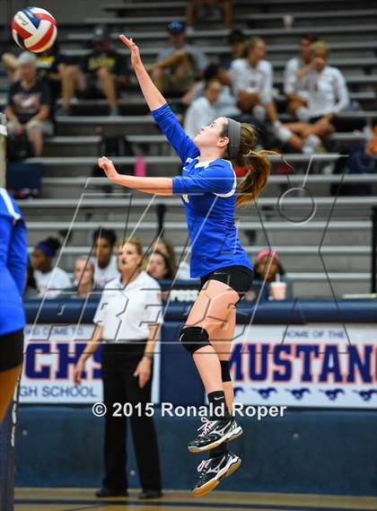 Thumbnail 3 in Rains vs. Lakeview Centennial photogallery.