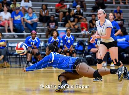 Thumbnail 3 in Rains vs. Lakeview Centennial photogallery.