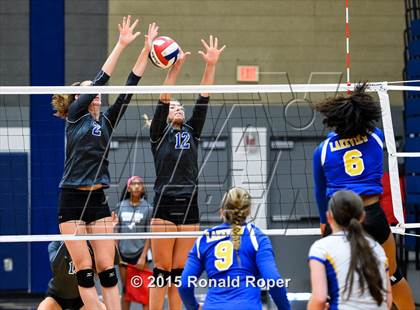 Thumbnail 2 in Rains vs. Lakeview Centennial photogallery.