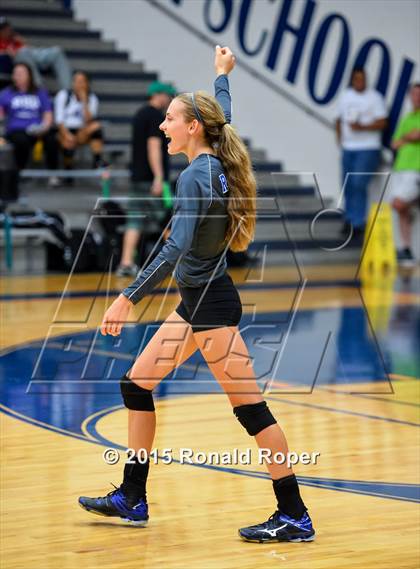 Thumbnail 3 in Rains vs. Lakeview Centennial photogallery.