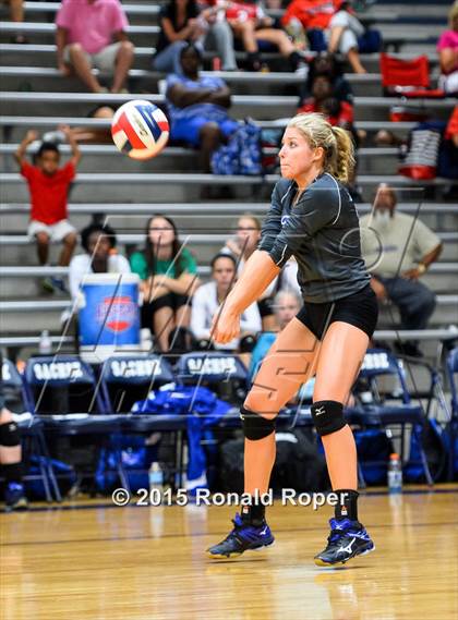 Thumbnail 1 in Rains vs. Lakeview Centennial photogallery.