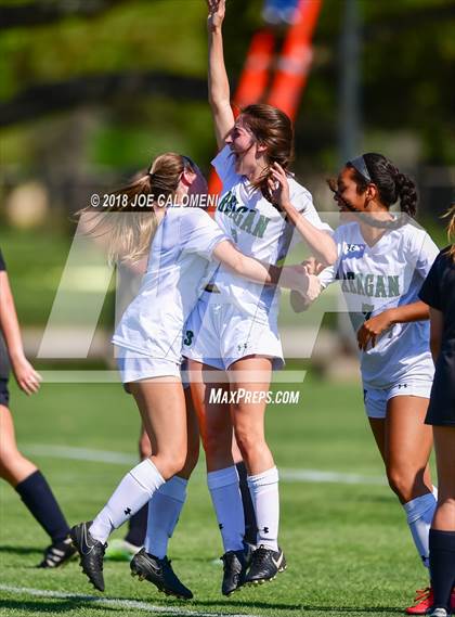 Thumbnail 2 in Vandegrift vs Reagan [Ronald] (Class 6A Region 4 Bi District) photogallery.