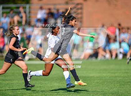 Thumbnail 2 in Vandegrift vs Reagan [Ronald] (Class 6A Region 4 Bi District) photogallery.