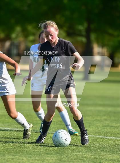 Thumbnail 1 in Vandegrift vs Reagan [Ronald] (Class 6A Region 4 Bi District) photogallery.