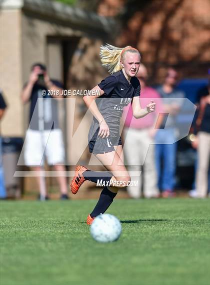 Thumbnail 2 in Vandegrift vs Reagan [Ronald] (Class 6A Region 4 Bi District) photogallery.