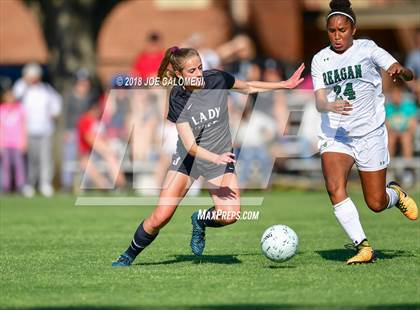 Thumbnail 1 in Vandegrift vs Reagan [Ronald] (Class 6A Region 4 Bi District) photogallery.
