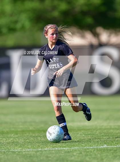Thumbnail 2 in Vandegrift vs Reagan [Ronald] (Class 6A Region 4 Bi District) photogallery.