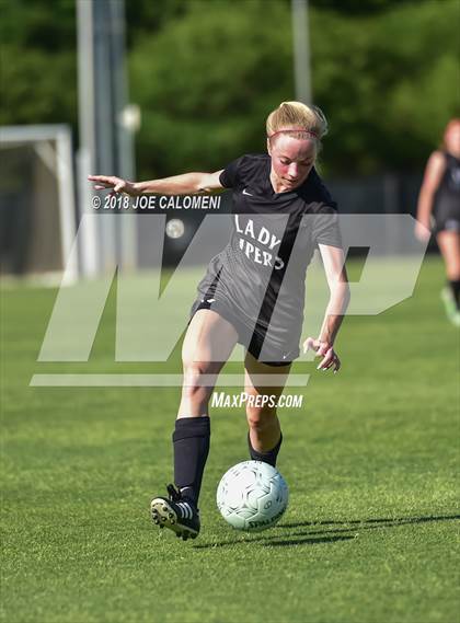 Thumbnail 3 in Vandegrift vs Reagan [Ronald] (Class 6A Region 4 Bi District) photogallery.