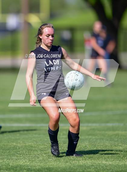 Thumbnail 3 in Vandegrift vs Reagan [Ronald] (Class 6A Region 4 Bi District) photogallery.
