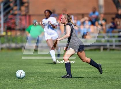 Thumbnail 1 in Vandegrift vs Reagan [Ronald] (Class 6A Region 4 Bi District) photogallery.