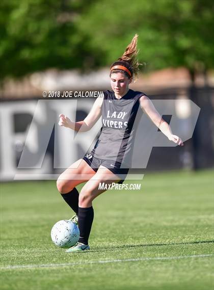 Thumbnail 3 in Vandegrift vs Reagan [Ronald] (Class 6A Region 4 Bi District) photogallery.