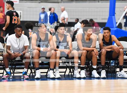 Thumbnail 1 in Compton vs. Mesquite - Section 7 Basketball Tournament photogallery.