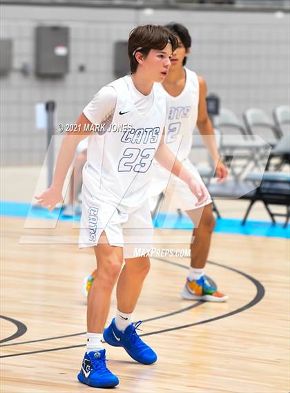 Thumbnail 2 in Compton vs. Mesquite - Section 7 Basketball Tournament photogallery.
