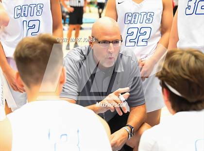 Thumbnail 1 in Compton vs. Mesquite - Section 7 Basketball Tournament photogallery.