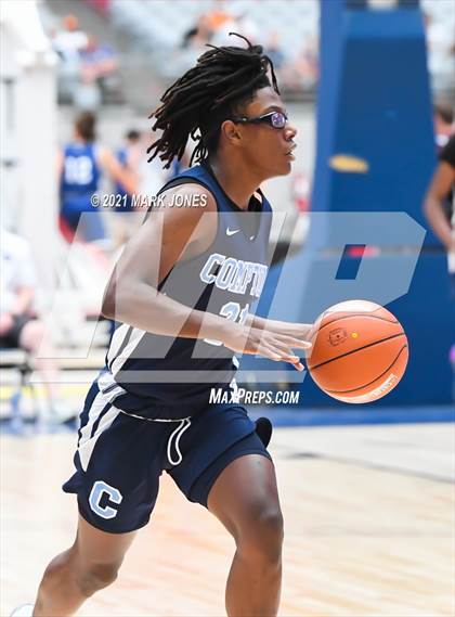 Thumbnail 3 in Compton vs. Mesquite - Section 7 Basketball Tournament photogallery.