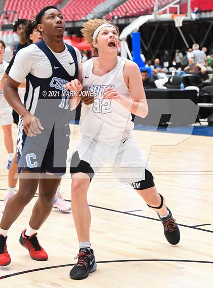 Thumbnail 3 in Compton vs. Mesquite - Section 7 Basketball Tournament photogallery.