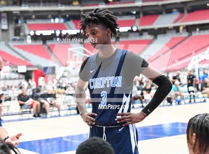 Thumbnail 1 in Compton vs. Mesquite - Section 7 Basketball Tournament photogallery.