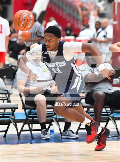 Thumbnail 3 in Compton vs. Mesquite - Section 7 Basketball Tournament photogallery.