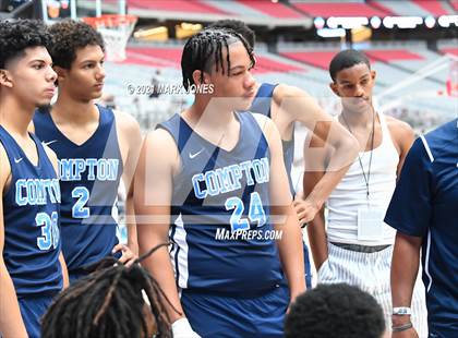 Thumbnail 2 in Compton vs. Mesquite - Section 7 Basketball Tournament photogallery.