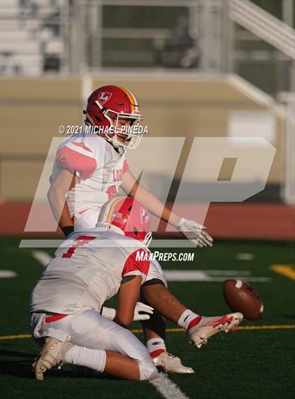 Thumbnail 2 in Loara @ Rancho Alamitos photogallery.