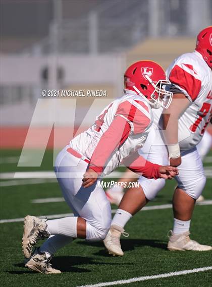 Thumbnail 3 in Loara @ Rancho Alamitos photogallery.
