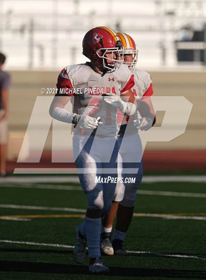 Thumbnail 3 in Loara @ Rancho Alamitos photogallery.