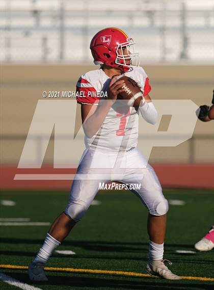 Thumbnail 2 in Loara @ Rancho Alamitos photogallery.