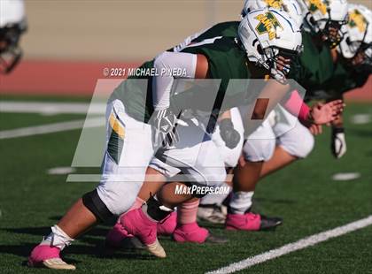 Thumbnail 1 in Loara @ Rancho Alamitos photogallery.