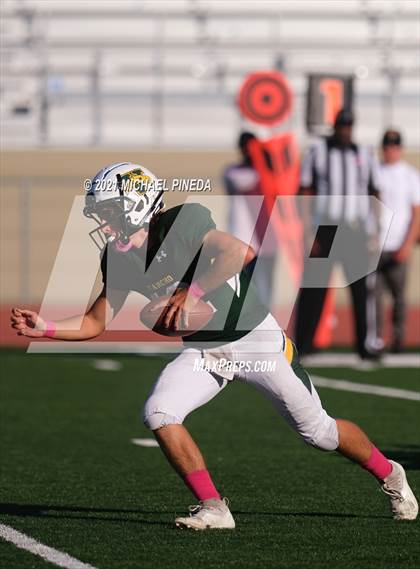 Thumbnail 1 in Loara @ Rancho Alamitos photogallery.