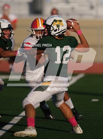 Thumbnail 2 in Loara @ Rancho Alamitos photogallery.