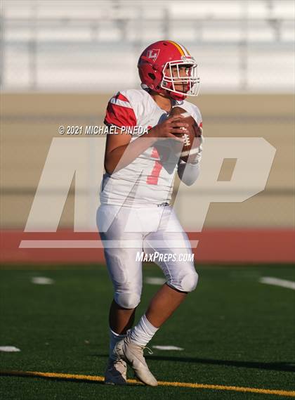Thumbnail 1 in Loara @ Rancho Alamitos photogallery.