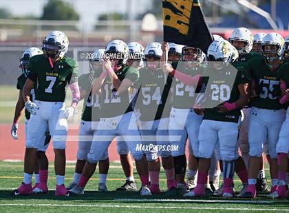 Thumbnail 3 in Loara @ Rancho Alamitos photogallery.