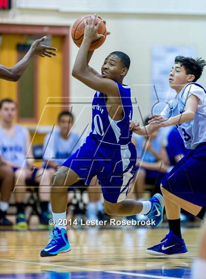 Thumbnail 1 in MacArthur vs Warren B photogallery.
