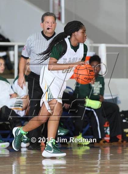 Thumbnail 3 in Cypress Woods vs. Cypress Falls (McDonald's Texas Invitational) photogallery.
