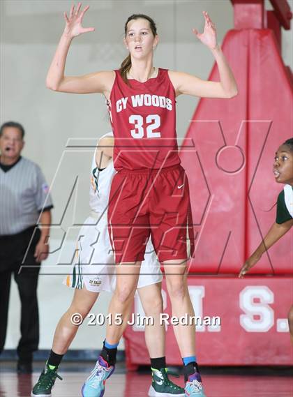 Thumbnail 3 in Cypress Woods vs. Cypress Falls (McDonald's Texas Invitational) photogallery.