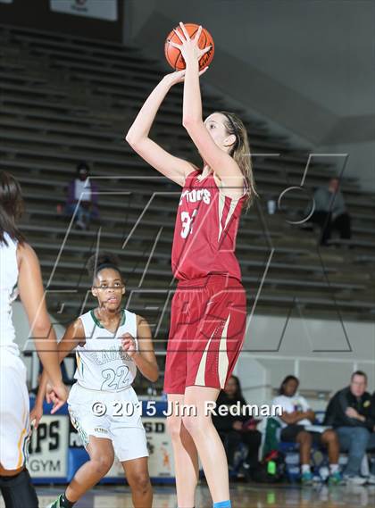 Thumbnail 1 in Cypress Woods vs. Cypress Falls (McDonald's Texas Invitational) photogallery.