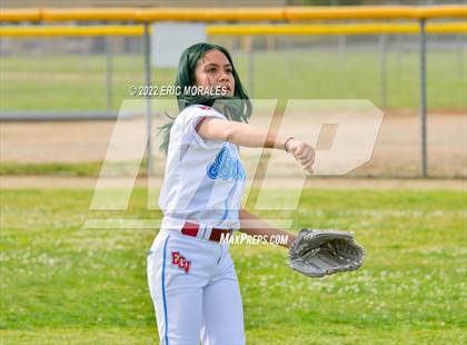 Thumbnail 1 in Chula Vista Learning Community Charter @ El Cajon Valley photogallery.