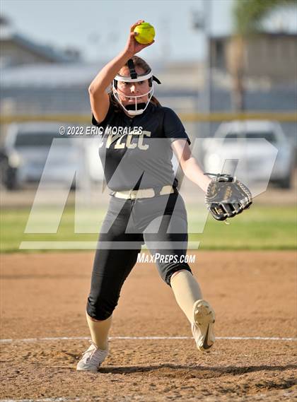 Thumbnail 2 in Chula Vista Learning Community Charter @ El Cajon Valley photogallery.