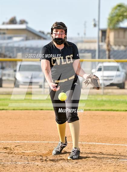 Thumbnail 1 in Chula Vista Learning Community Charter @ El Cajon Valley photogallery.