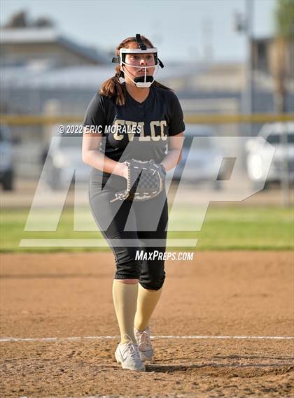 Thumbnail 1 in Chula Vista Learning Community Charter @ El Cajon Valley photogallery.