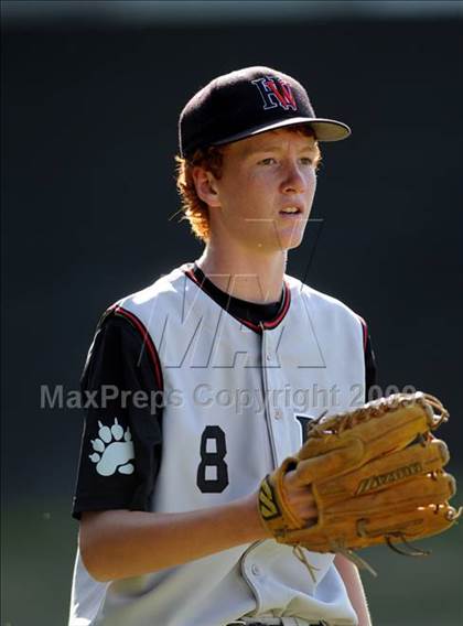 Thumbnail 2 in Harvard-Westlake @ Chaminade photogallery.