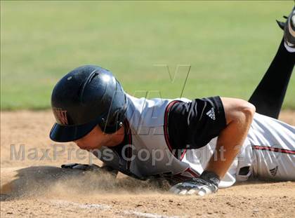 Thumbnail 2 in Harvard-Westlake @ Chaminade photogallery.